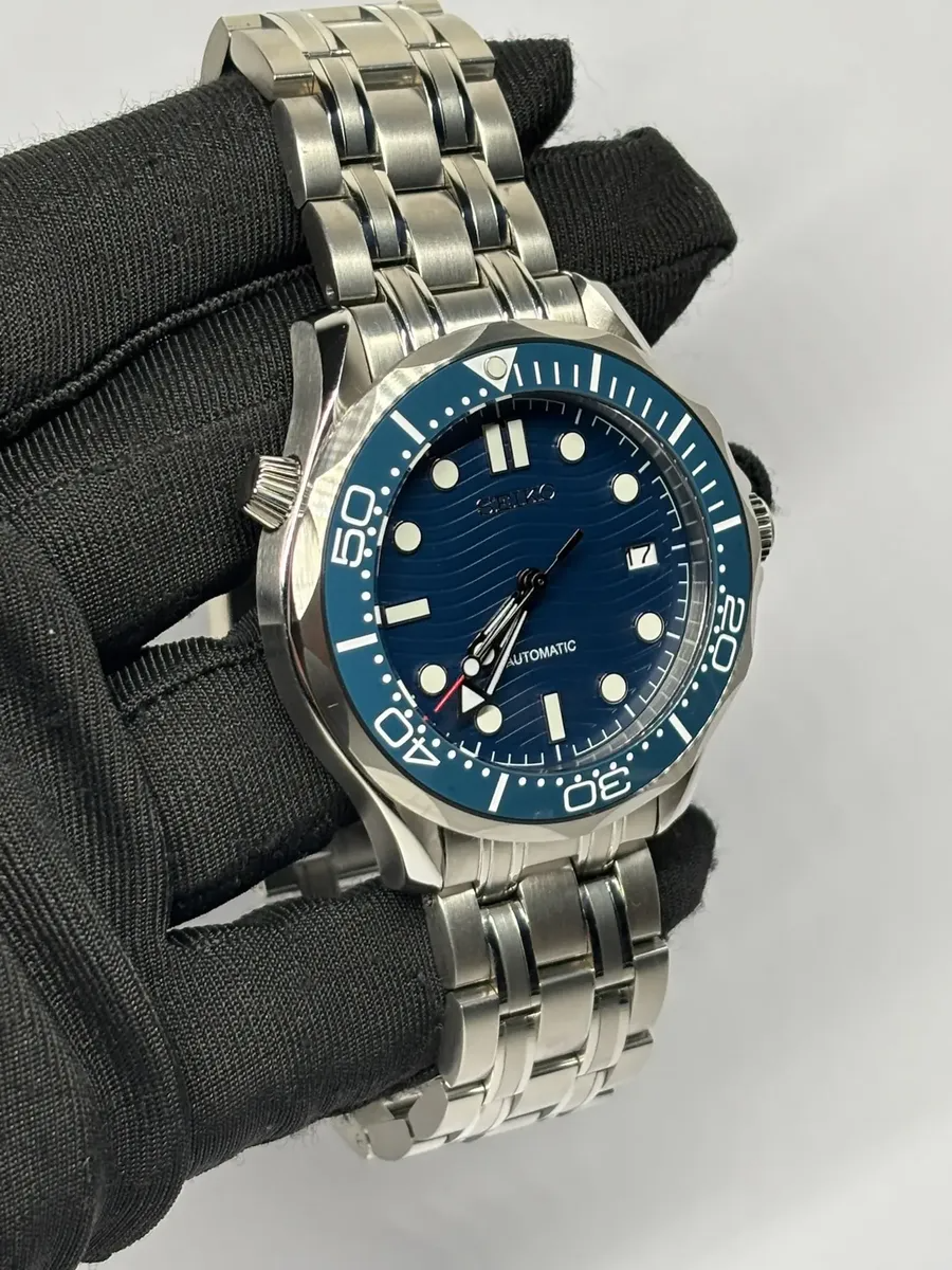 Mod Seamaster Diver Blue - Reloj personalizado con movimiento automático NH35 y cristal de zafiro | XP Watch Co.