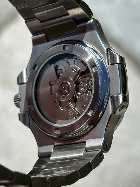Nautic "Diamond" Grey - Reloj personalizado con movimiento automático NH35 y acero inoxidable 316L | XP Watch Co.
