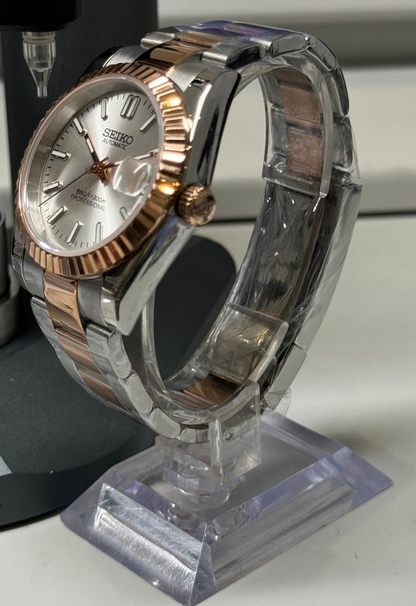 DJ-Fluted "Two Tone Rose Gold W/White" - Reloj personalizado con cristal de zafiro y acero 316L | XP Watch Co.