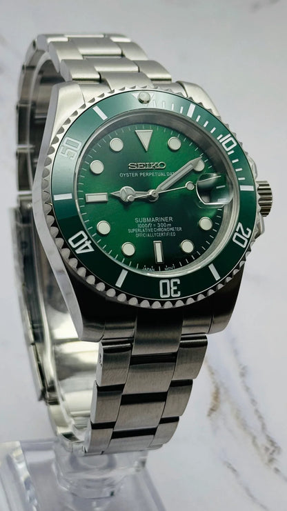 Sub-Diver "Hulk" - Reloj personalizado con cristal de zafiro y acero inoxidable 316L | XP Watch Co.