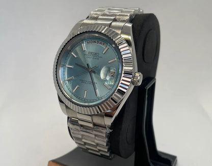 DD-President "Ice Blue" - Reloj personalizado con cristal de zafiro y acero inoxidable 316L | XP Watch Co.