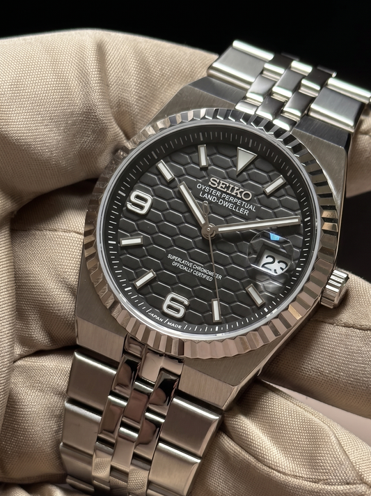 Land-Dweller "Black" Dial - Reloj personalizado con movimiento automático NH35 y cristal de zafiro | XP Watch Co.