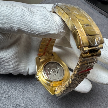 DJ-Fluted Gold "Pure White" Árabe - Reloj personalizado con movimiento automático NH35 y cristal de zafiro | XP Watch Co.