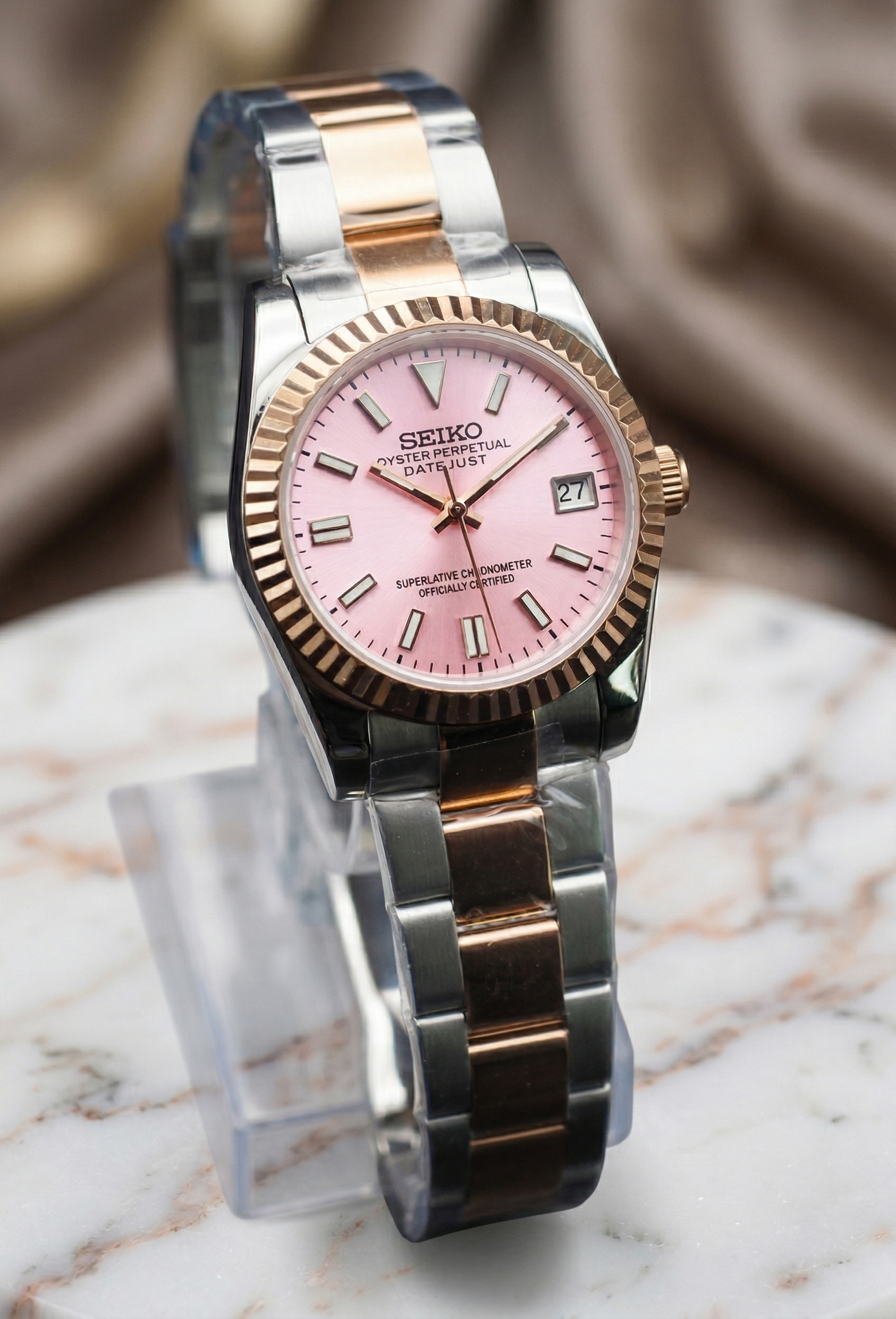 DJ-Fluted "Pink dual tone" Árabe con movimiento NH35 acero 316L cristal zafiro | XP Watch Co.