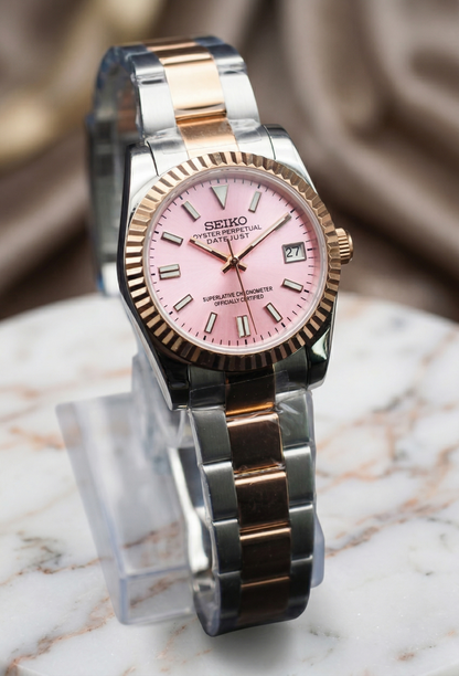DJ-Fluted "Pink dual tone" Árabe con movimiento NH35 acero 316L cristal zafiro | XP Watch Co.