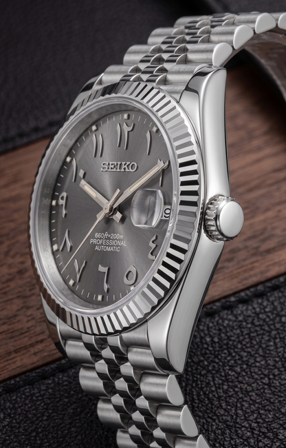 DJ-Fluted Mod "Grey Rhodium" Árabe con movimiento NH35, acero 316L, cristal zafiro | XP Watch Co.