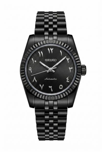 DJ-Fluted "Black Stealth" Árabe - Reloj personalizado con movimiento automático NH35 y acero inoxidable 316L | XP Watch Co.