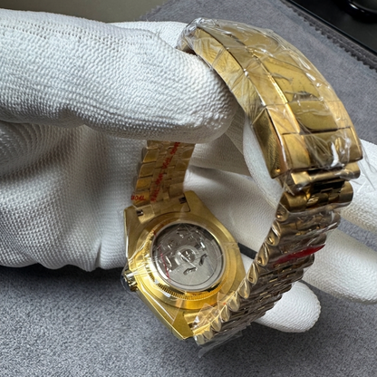 DJ-Fluted Gold "Pure White" Árabe - Reloj personalizado con movimiento automático NH35 y cristal de zafiro | XP Watch Co.