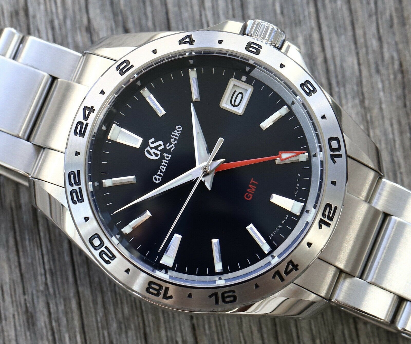 Grandko Mod XP Mod GMT Dual-Time 39.5mm | Deep Black con movimiento NH35, cristal zafiro y acero 316L | XP Watch Co.