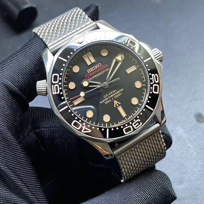 Mod Seamaster Diver - James Bond 007 - Reloj personalizado con movimiento automático NH35 y cristal de zafiro | XP Watch Co.
