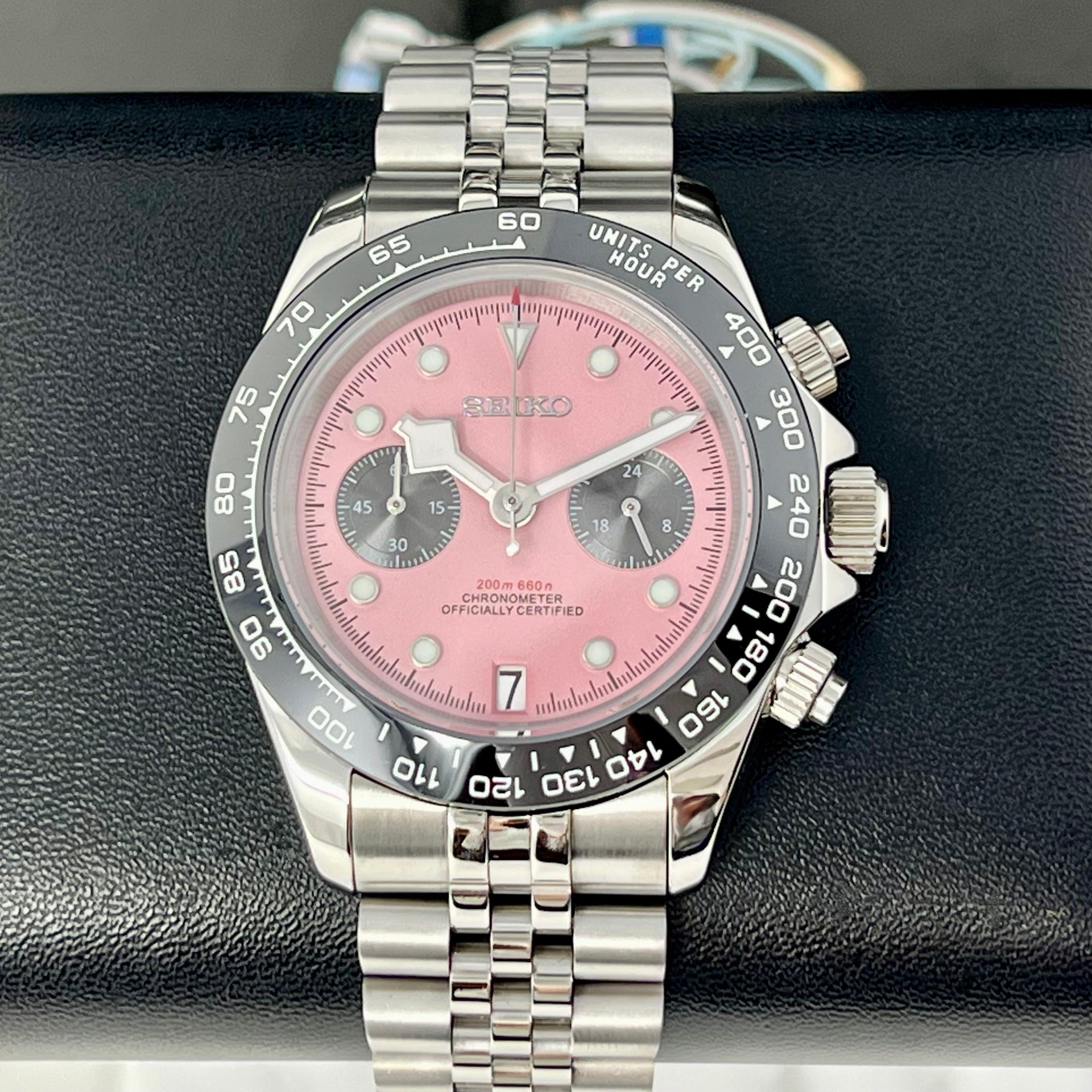 D-Racing "Pink" - Reloj personalizado con movimiento automático NH35 y cristal de zafiro | XP Watch Co.