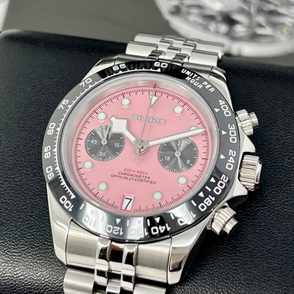 D-Racing "Pink" - Reloj personalizado con cronógrafo VK63 y cristal de zafiro | XP Watch Co.
