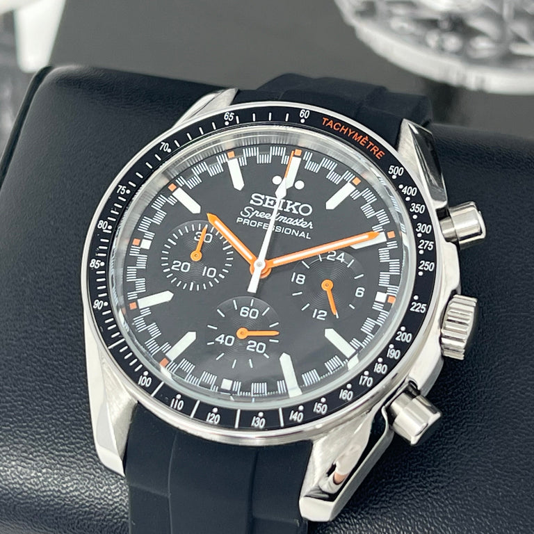 Speedy Chrono "Orange" - Reloj personalizado con cronógrafo VK63 y cristal de zafiro | XP Watch Co.