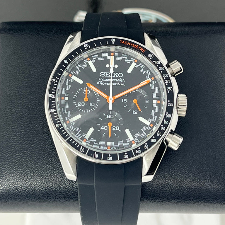 Speedy Chrono "Orange" - Reloj personalizado con cronógrafo VK63 y cristal de zafiro | XP Watch Co.