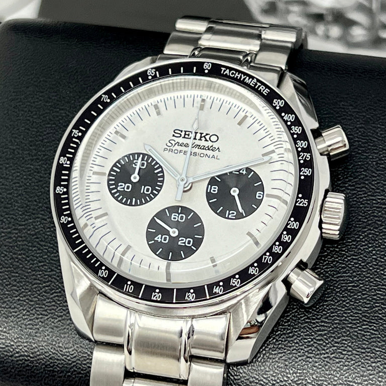 Speedy Chrono "Panda" - Reloj personalizado con movimiento NH35 y cristal de zafiro | XP Watch Co.