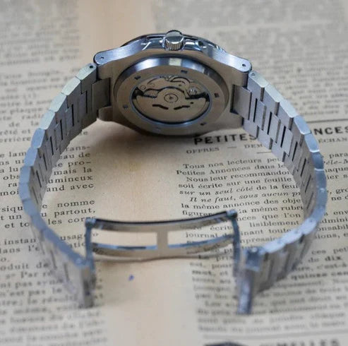 Nautic "Open Heart" Green - Reloj personalizado con movimiento automático NH35 y acero inoxidable 316L | XP Watch Co.