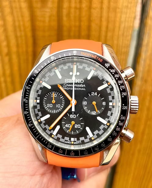 Speedy Chrono "Orange" - Reloj personalizado con cronógrafo VK63 y cristal de zafiro | XP Watch Co.