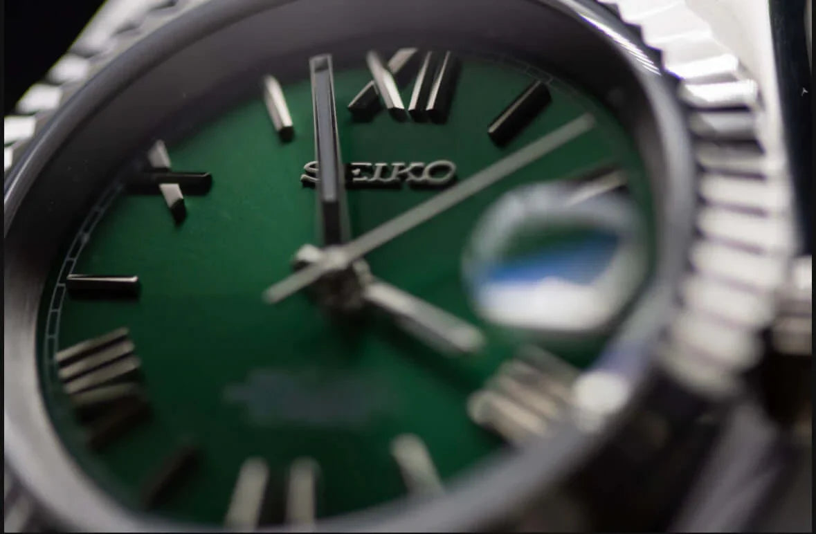 DJ-Fluted "Green Roman" - Reloj personalizado con cristal de zafiro y movimiento automático NH35 | XP Watch Co.