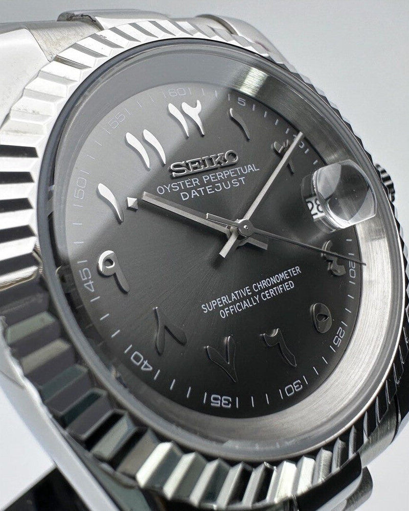 DJ-Fluted Mod "Grey Rhodium" Árabe - Reloj personalizado con cristal de zafiro y acero inoxidable 316L | XP Watch Co.