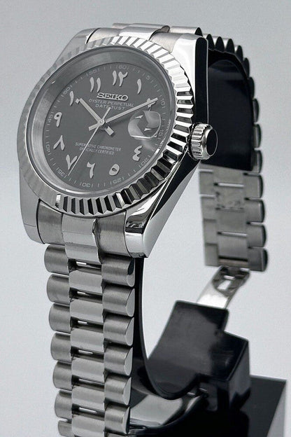 DJ-Fluted Mod "Grey Rhodium" Árabe - Reloj personalizado con cristal de zafiro y acero inoxidable 316L | XP Watch Co.