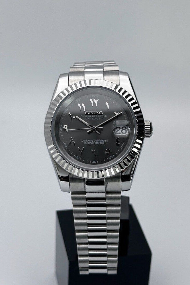 DJ-Fluted Mod "Grey Rhodium" Árabe - Reloj personalizado con cristal de zafiro y acero inoxidable 316L | XP Watch Co.