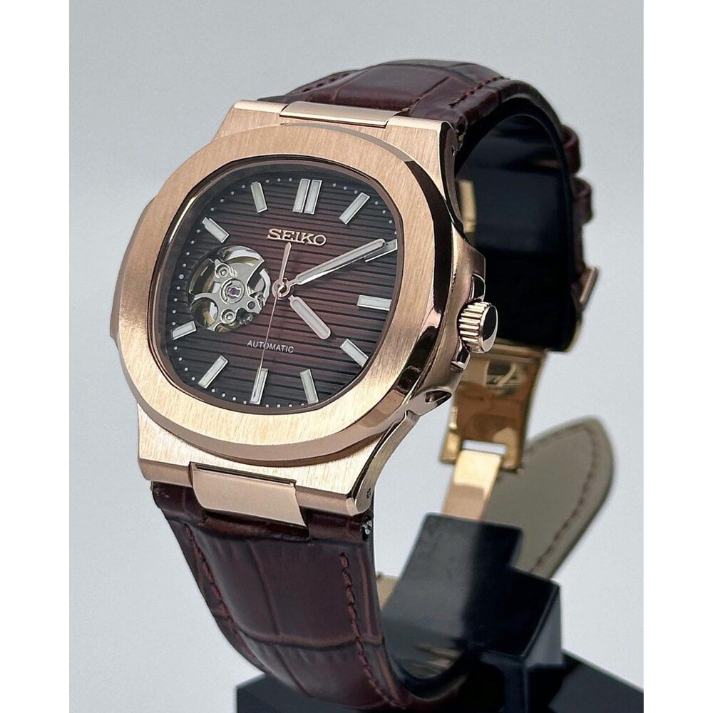 Nautic "Open Heart" Rose Gold Chocolate - Reloj personalizado con movimiento automático NH35 y cristal de zafiro | XP Watch Co.