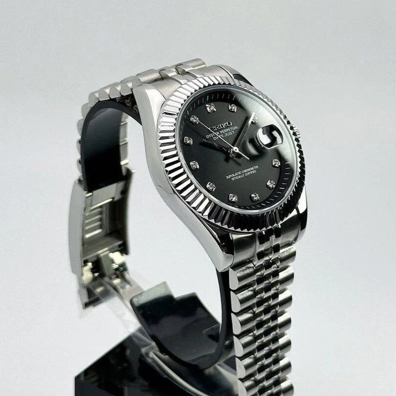 DJ-Fluted "Silver" Black Dial con movimiento NH35, cristal zafiro y acero 316L | XP Watch Co.