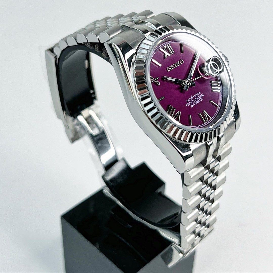 DJ-Fluted "Purple Roman" - Reloj personalizado con cristal de zafiro y acero inoxidable 316L | XP Watch Co.