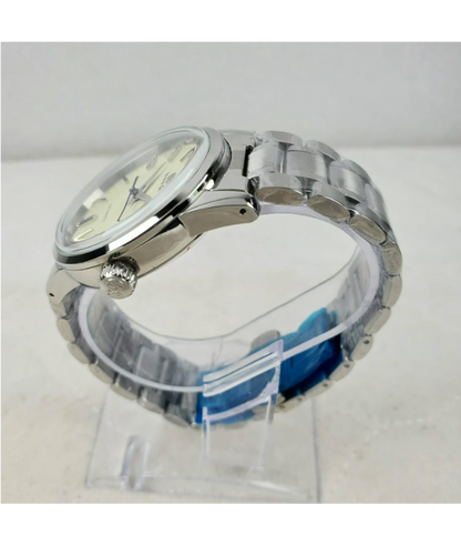 Grandko Mod 39.5mm | Champagne - Reloj personalizado con cristal de zafiro y acero inoxidable 316L | XP Watch Co.