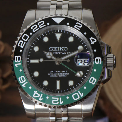 GMT Dual-Time Dual-Time "Starbucks" - Reloj personalizado con cristal de zafiro y acero inoxidable 316L | XP Watch Co.