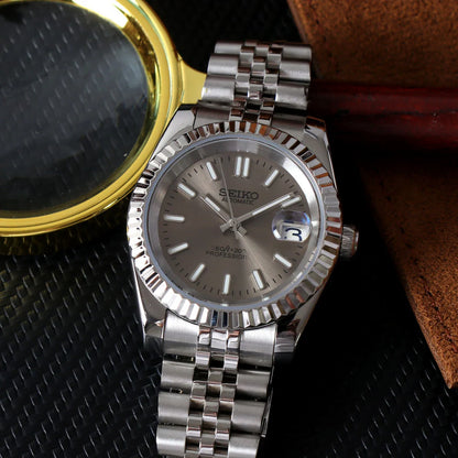 DJ-Fluted "Champagne" - Reloj personalizado con cristal de zafiro y acero inoxidable 316L | XP Watch Co.