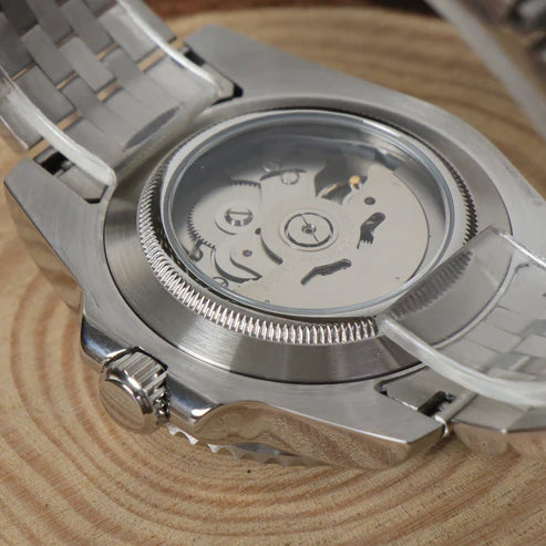 GMT Dual-Time Dual-Time "Starbucks" - Reloj personalizado con movimiento automático NH35 y cristal de zafiro | XP Watch Co.