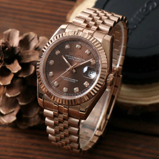 DJ-Fluted "Rose Gold Crystal Champagne" - Reloj personalizado con cristal de zafiro y movimiento NH35 | XP Watch Co.