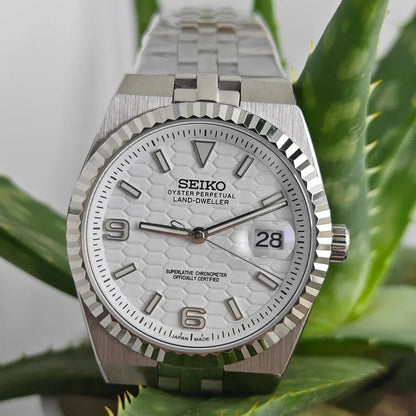 Land-Dweller Mod "Fresh White" Dial - Reloj personalizado con cristal de zafiro y acero inoxidable 316L | XP Watch Co.