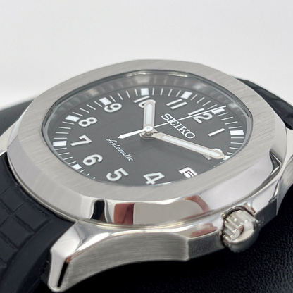 Aqua-Tropic Mod Classic Black - Reloj personalizado con movimiento automático NH35 y cristal de zafiro | XP Watch Co.