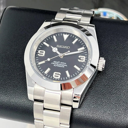 DJ-Fluted "Black" (Non-Fluted Bezel) - Reloj personalizado con movimiento automático NH35 y cristal de zafiro | XP Watch Co.