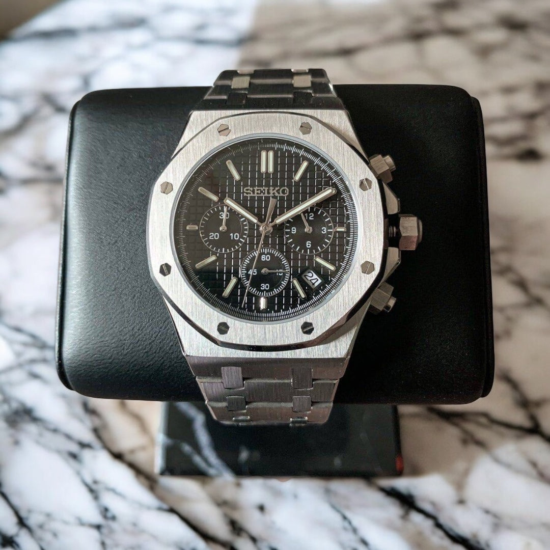 ROAK Chronograph Black - Reloj personalizado con cronógrafo VK63 y acero inoxidable 316L | XP Watch Co.