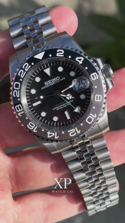 GMT Dual-Time "Black/Grey" (Bruce Wayne)