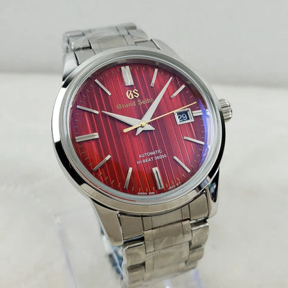 Reloj Grandko Mod 39.5mm | Deep Burgundy Texture - Reloj personalizado con cristal de zafiro y acero 316L | XP Watch Co.
