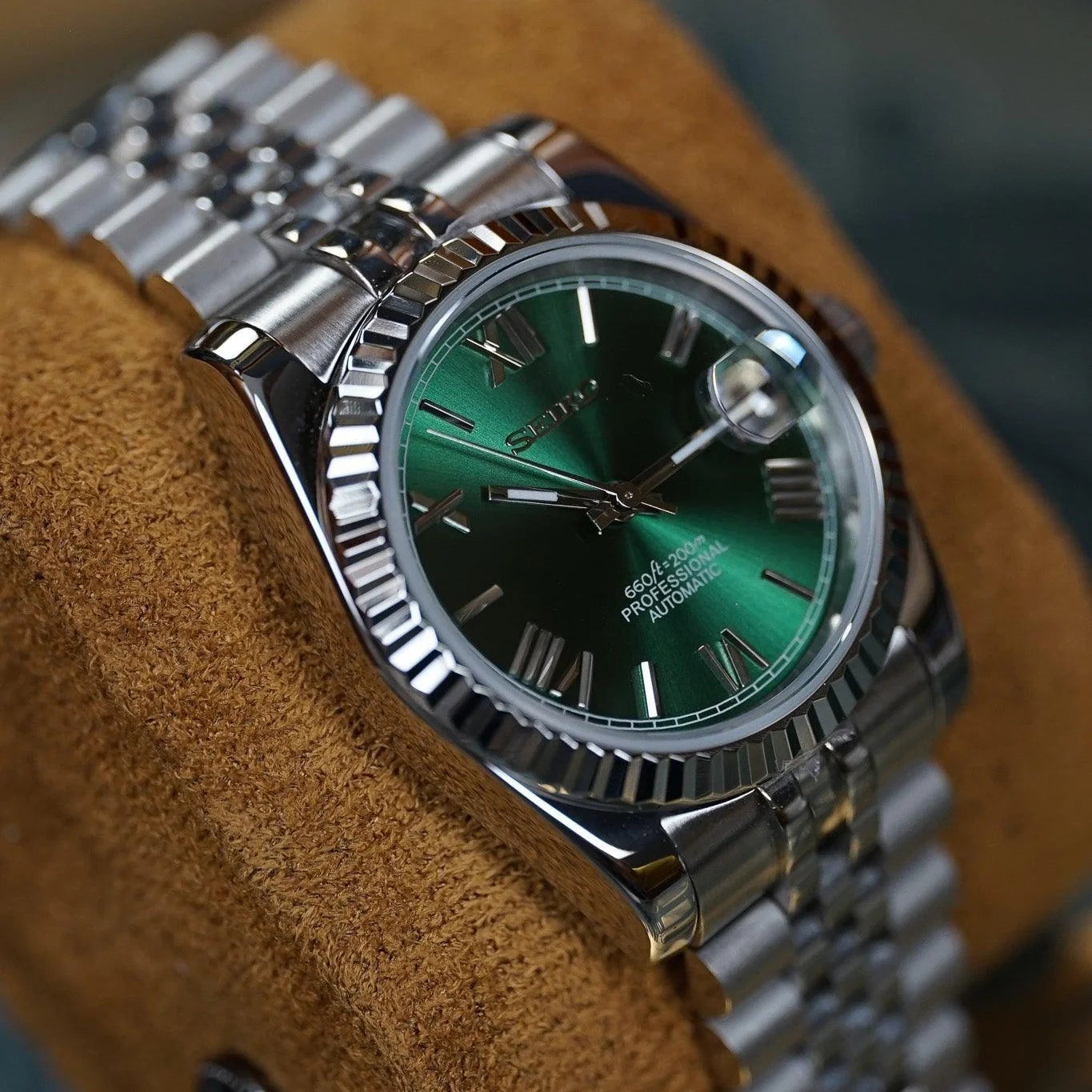 DJ-Fluted "Green Roman" - Reloj personalizado con movimiento automático NH35 y cristal de zafiro | XP Watch Co.